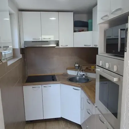 Holiday home Piramida - Zavojsko Jezero