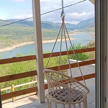 Holiday home Piramida - Zavojsko Jezero
