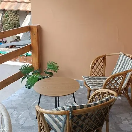 Piramida - Zavojsko Jezero Holiday home Bukorovac
